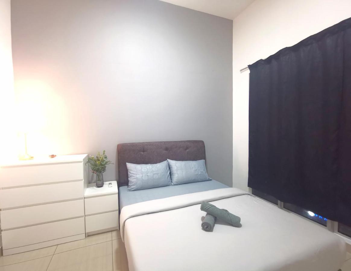 Austin Manhattan 1br By Maco