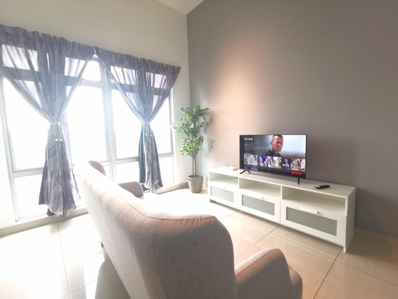 Austin Manhattan 1br By Maco