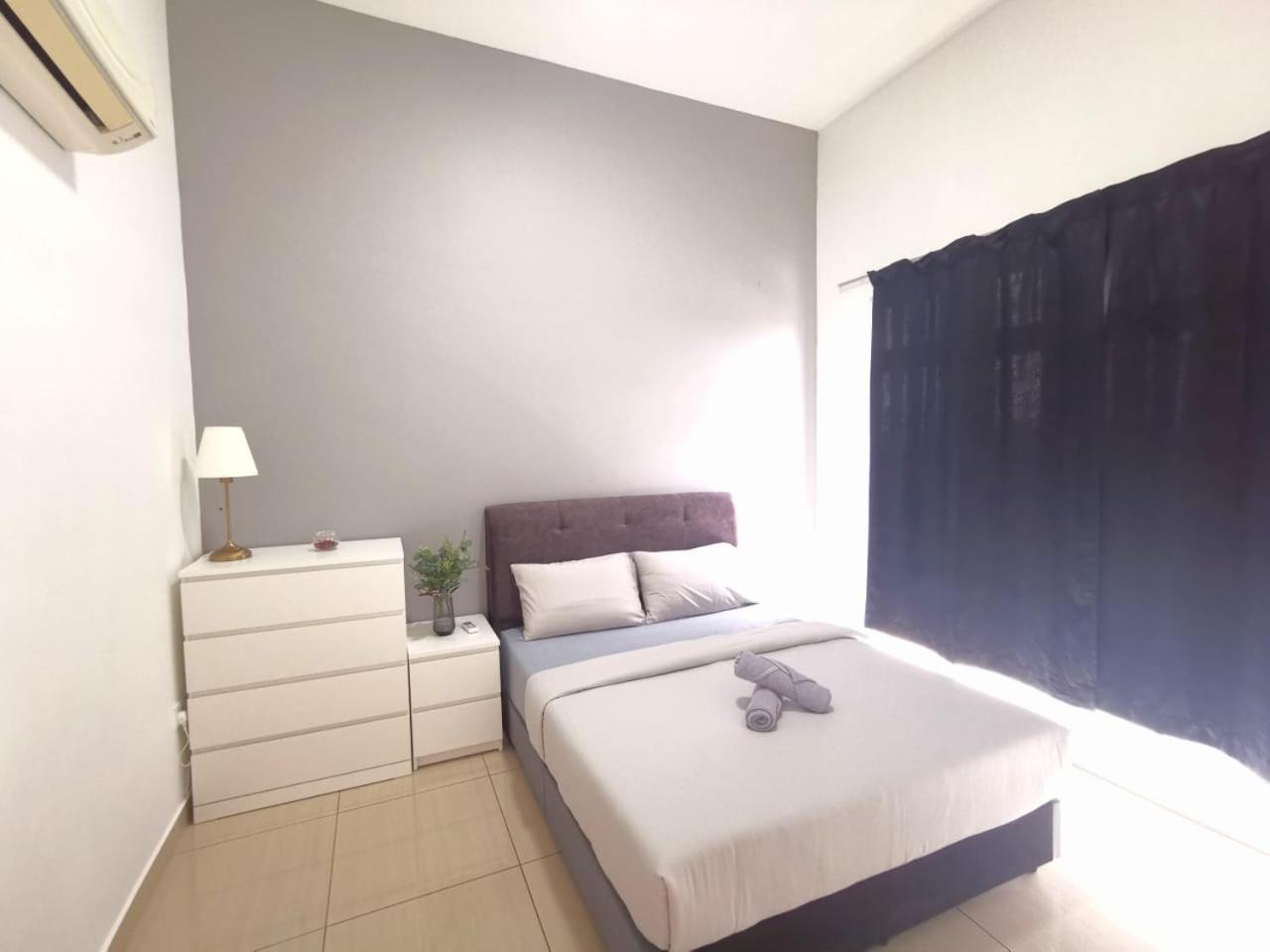 Pangsapuri Austin Manhattan 1br By Maco *